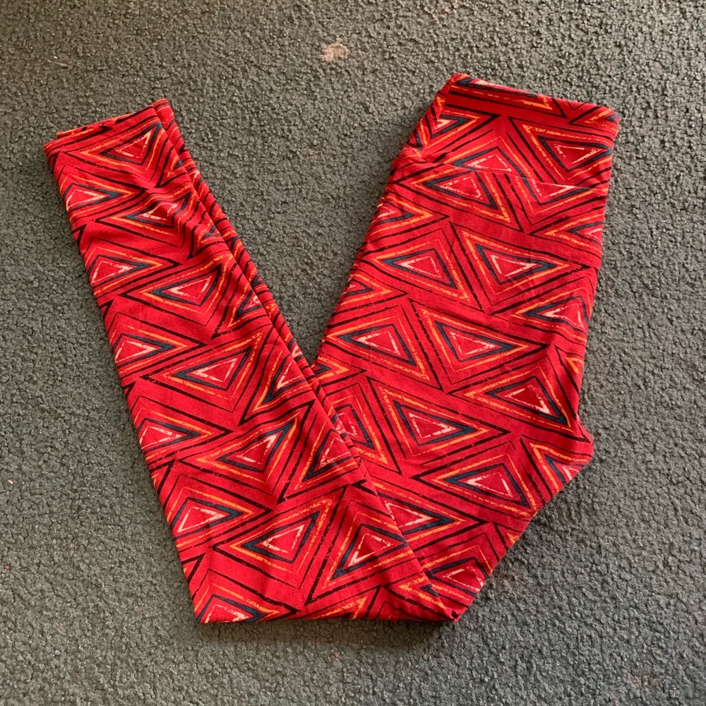 LuLaRoe triangle print leggings